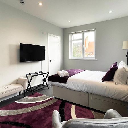Bella'S Place Near Wembley Stadium ลอนดอน ภายนอก รูปภาพ