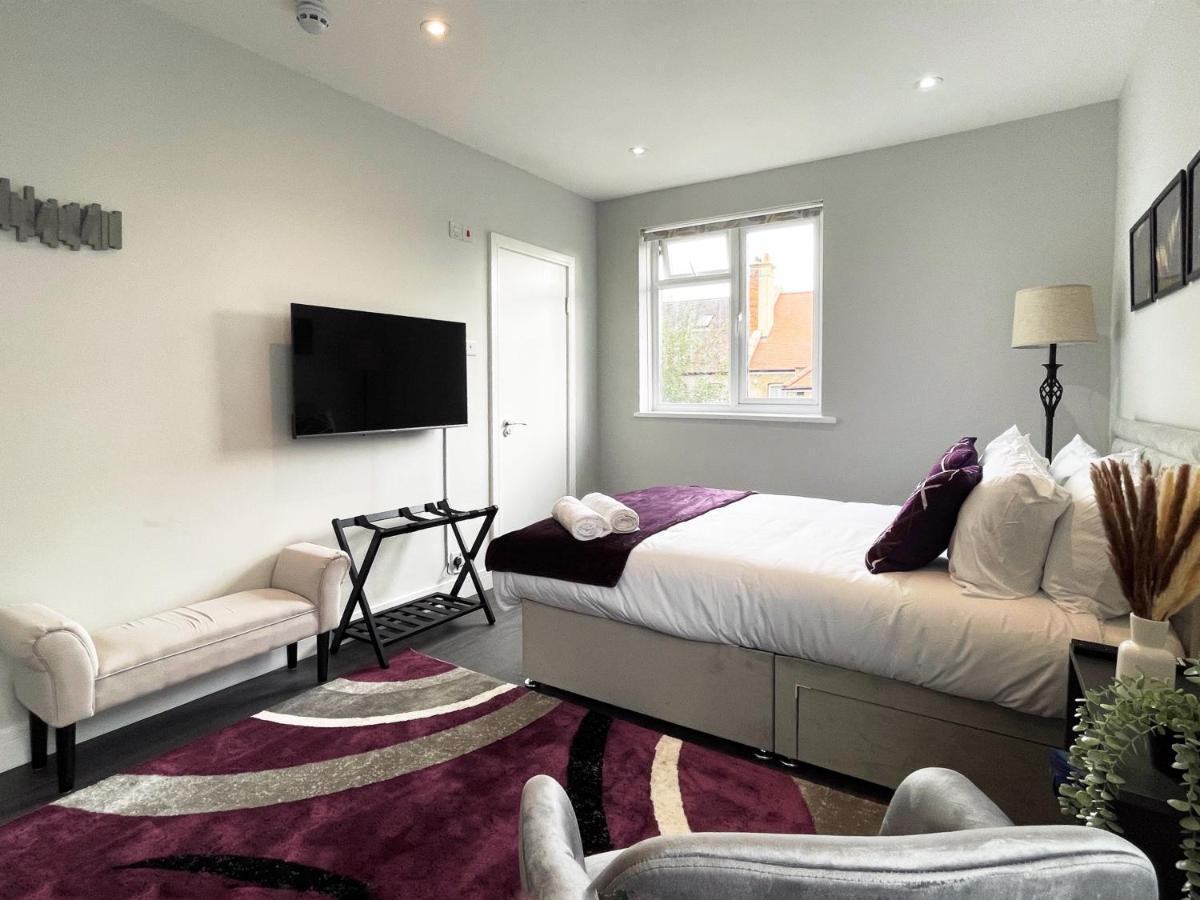 Bella'S Place Near Wembley Stadium ลอนดอน ภายนอก รูปภาพ