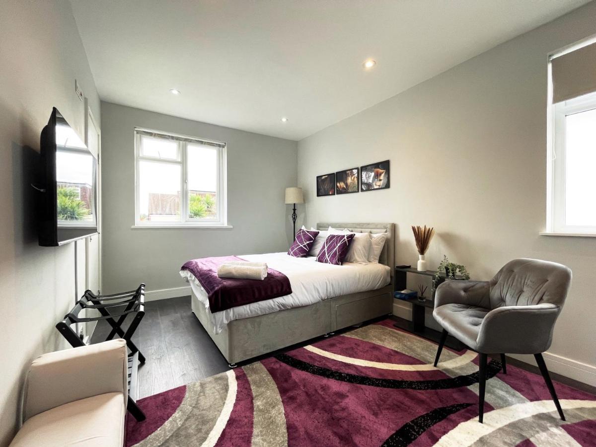 Bella'S Place Near Wembley Stadium ลอนดอน ภายนอก รูปภาพ