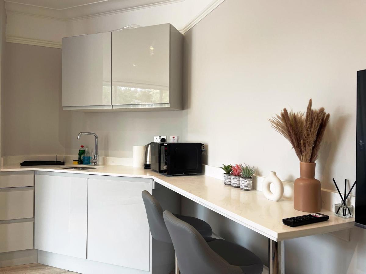 Bella'S Place Near Wembley Stadium ลอนดอน ภายนอก รูปภาพ
